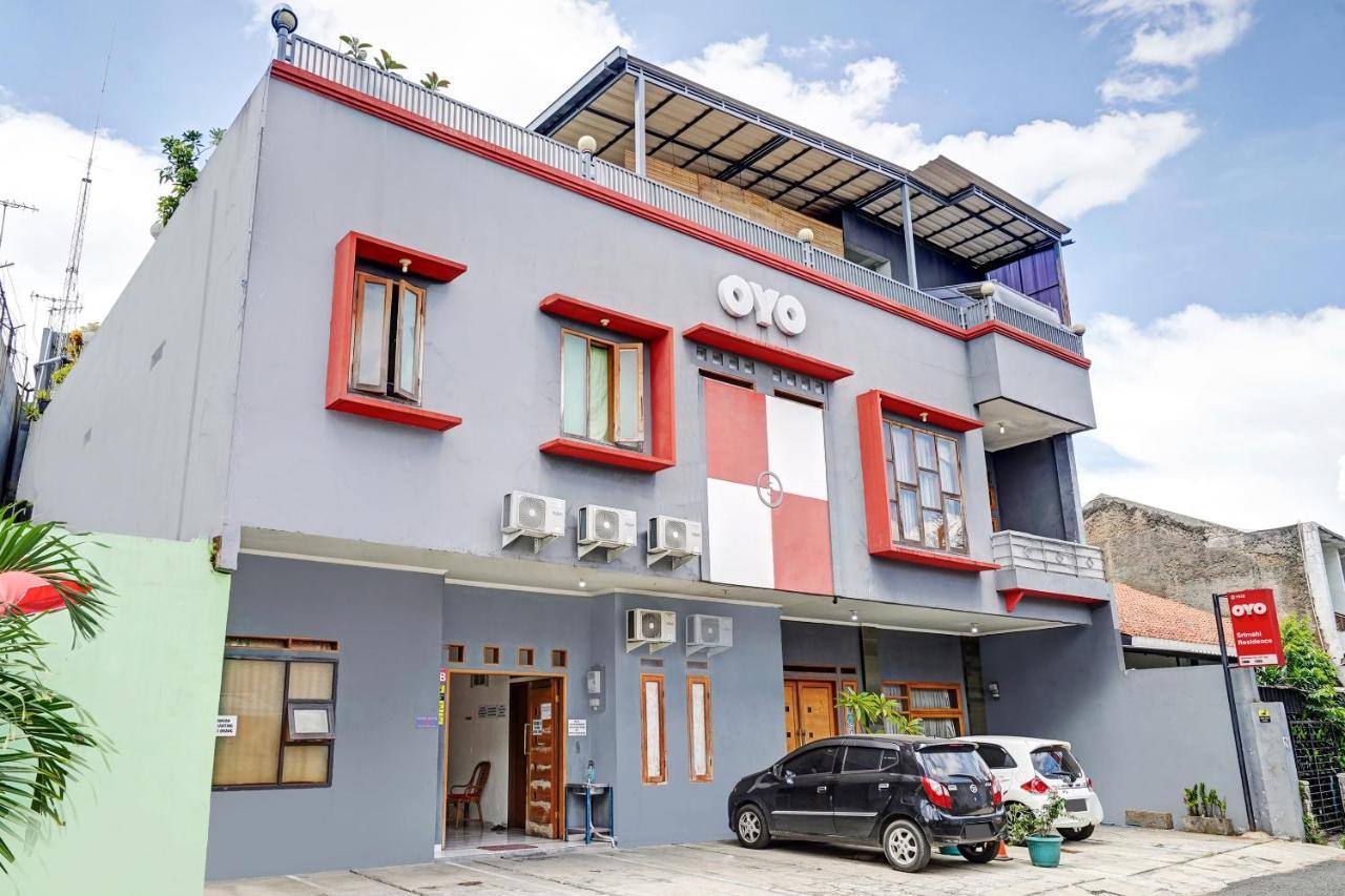 Oyo 1932 Srimahi Residence Bandung Eksteriør billede