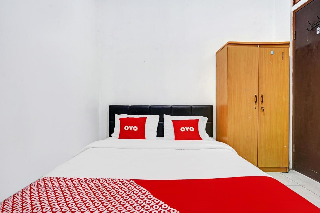 Oyo 1932 Srimahi Residence Bandung Eksteriør billede